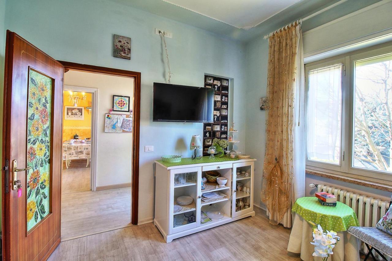 Villa Le Fate Dimora Di Charme Con Piscina Lazise Exteriör bild