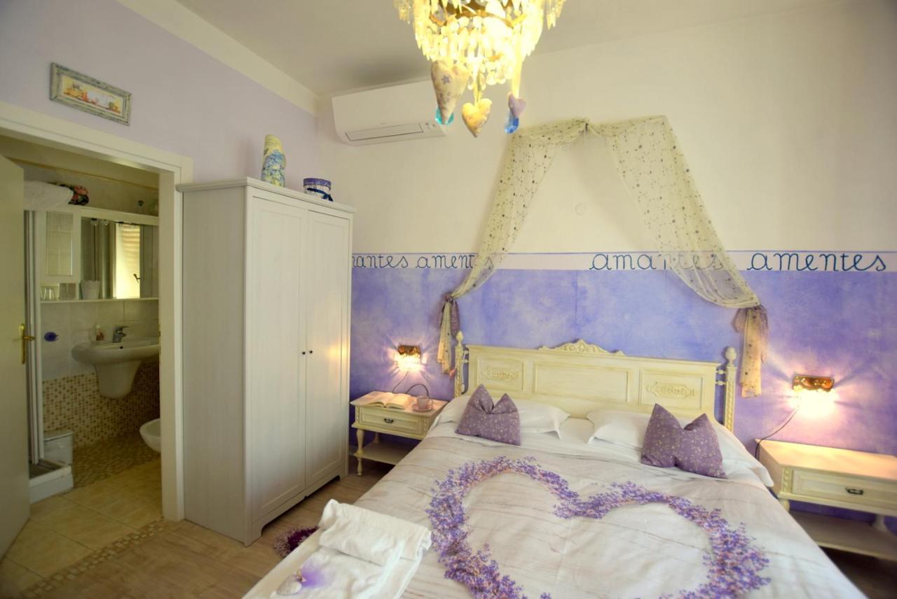 Villa Le Fate Dimora Di Charme Con Piscina Lazise Exteriör bild