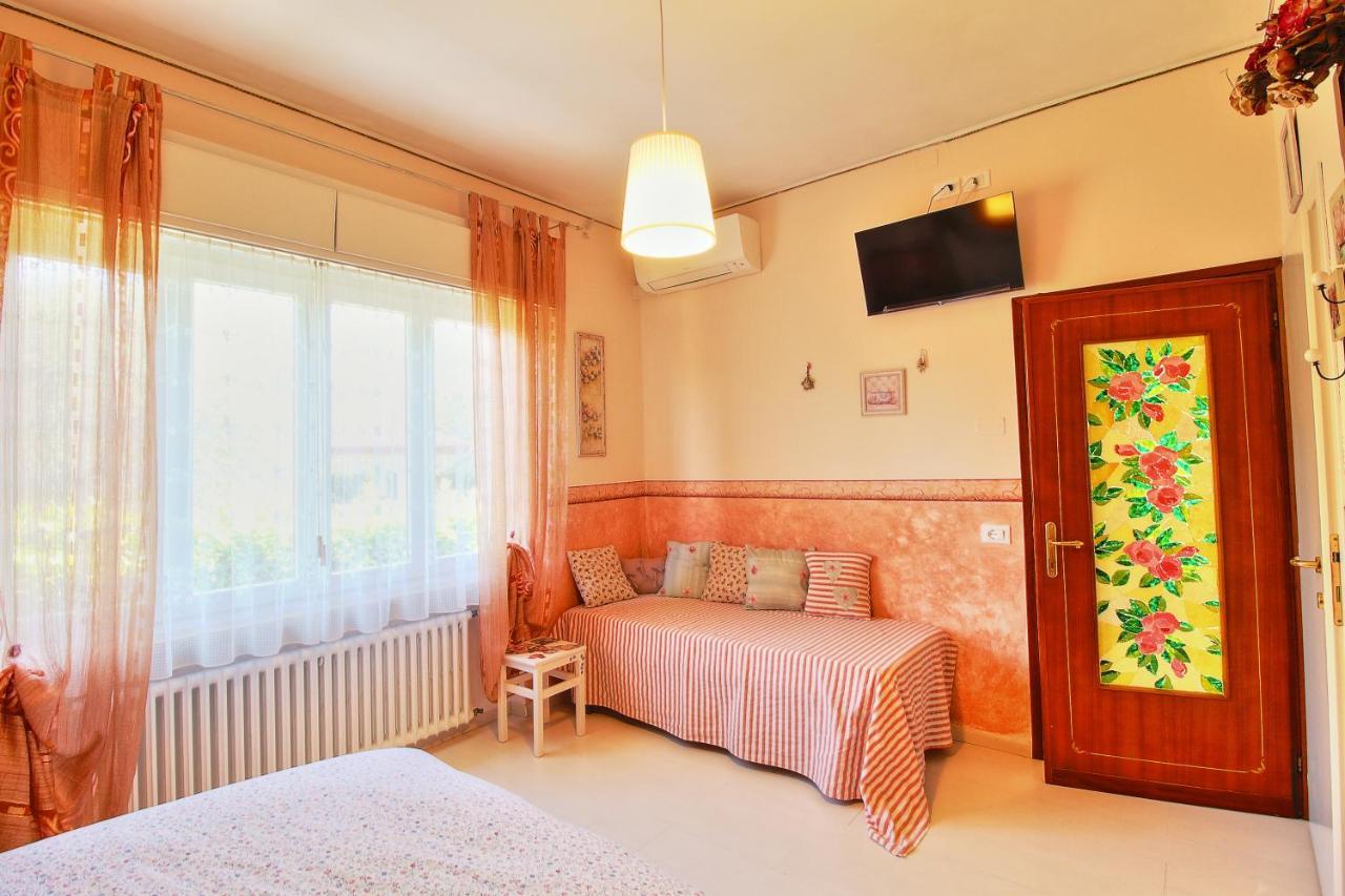 Villa Le Fate Dimora Di Charme Con Piscina Lazise Exteriör bild