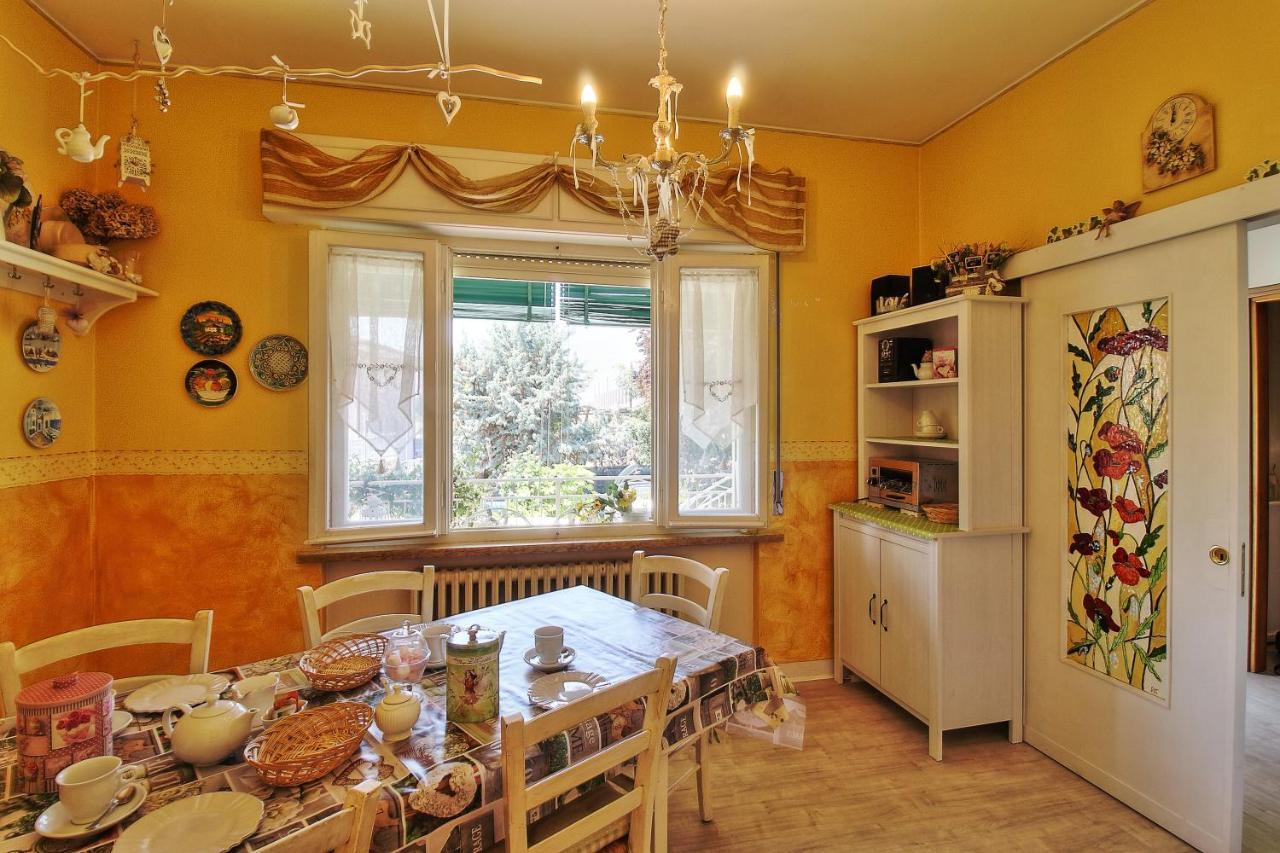 Villa Le Fate Dimora Di Charme Con Piscina Lazise Exteriör bild