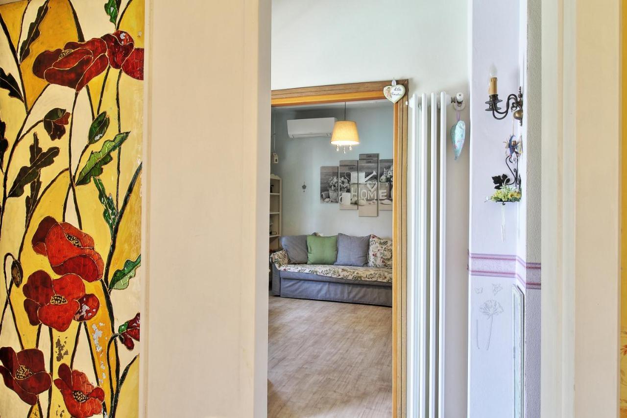 Villa Le Fate Dimora Di Charme Con Piscina Lazise Exteriör bild
